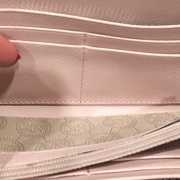 Michael Kors Wallet - Picture 2 of 12